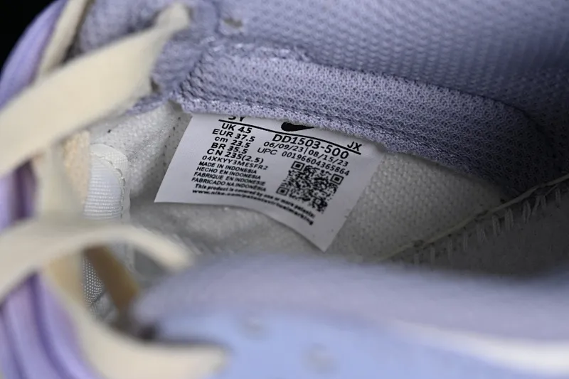 All Categories Nk SB Dunk Series Nk SB Dunk Low Low-top sneakers Nk Dunk Low "RISK" Fantasy French Tulip Love Buckle SB strap low-top casual sneakers DD1503-500